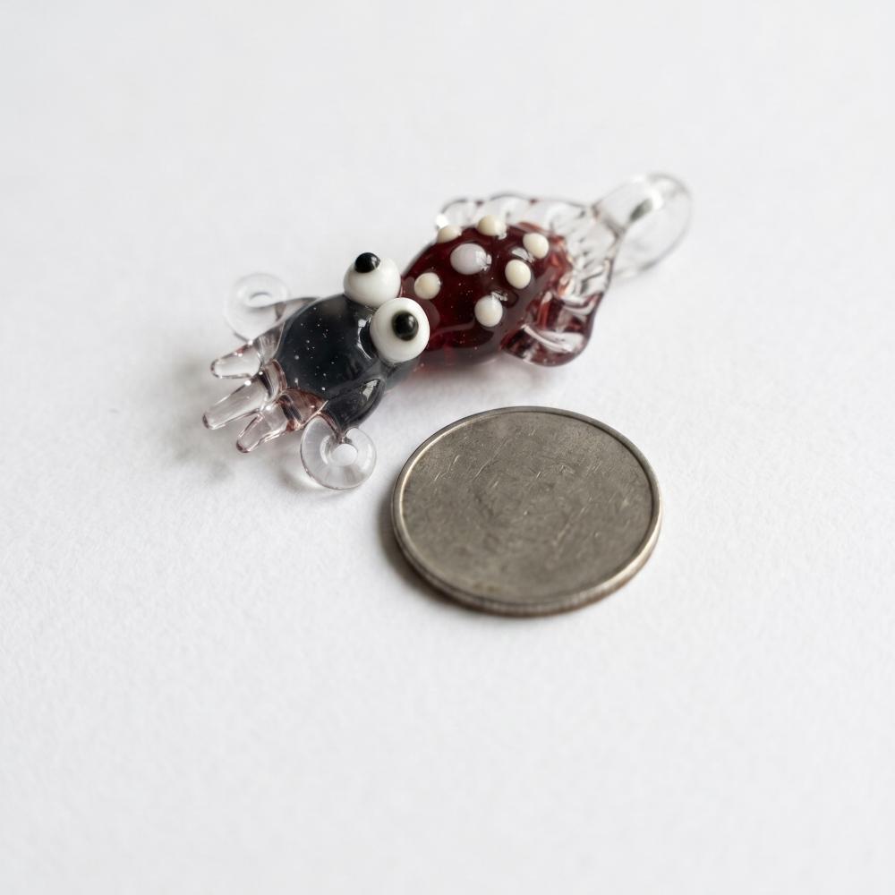 LuminaGlaze Handmade 3D Cuttlefish Crystal Glass Pendant, High-end Ocean-style Ornament, Versatile for DIY Necklaces, Bracelets & – product image 5