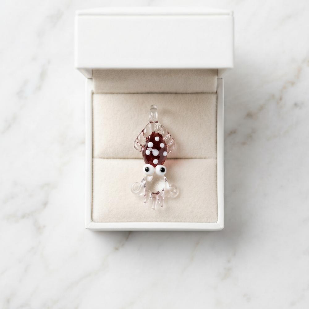LuminaGlaze Handmade 3D Cuttlefish Crystal Glass Pendant, High-end Ocean-style Ornament, Versatile for DIY Necklaces, Bracelets & – product image 7