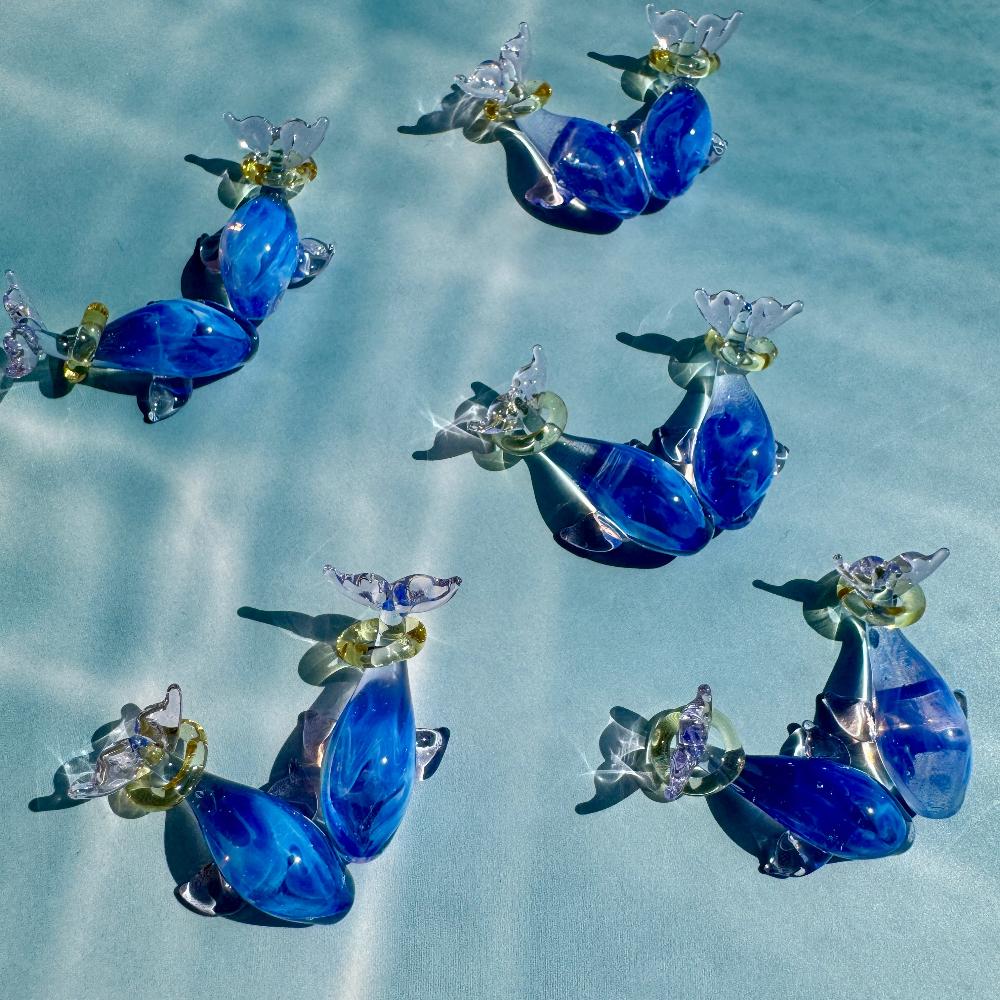 LuminaGlaze 3D Dreamy Purple Translucent Glass Whale, Handmade Ornament & Pendant (Chain Not Included), Ocean Style DIY Decor – product image 4