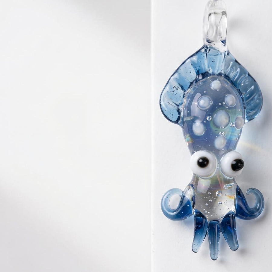 LuminaGlaze Handmade 3D Cuttlefish Crystal Glass Pendant, Premium Ocean-themed Craft. Suitable for DIY necklaces, bracelets, home – product image 1