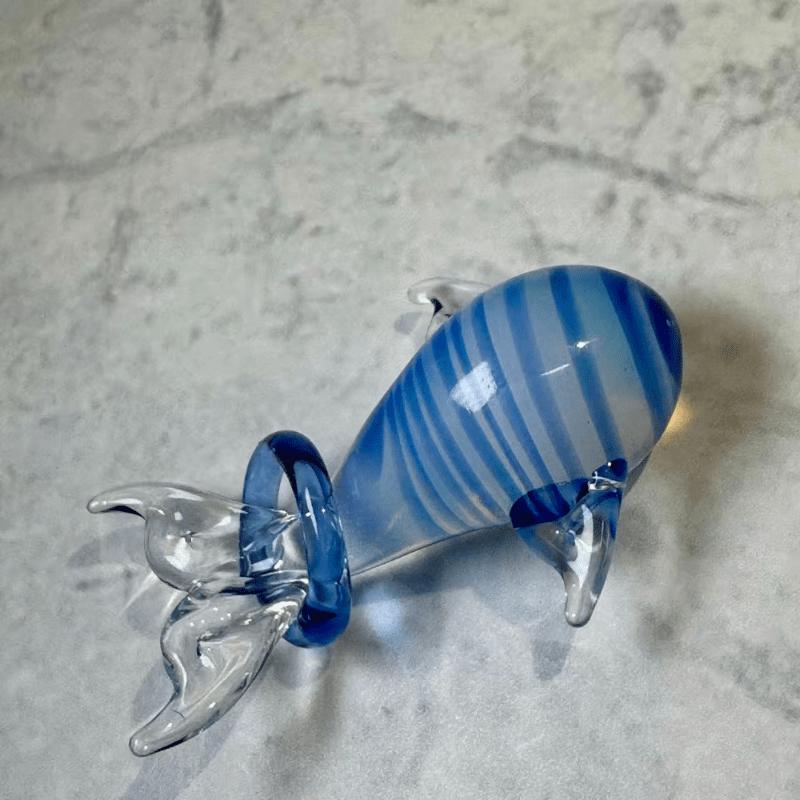 LuminaGlaze Blue and White Striped Glass Whale Pendant with Transparent Fins & Tail, Perfect for Home Decor and DIY Handicrafts – product image 3