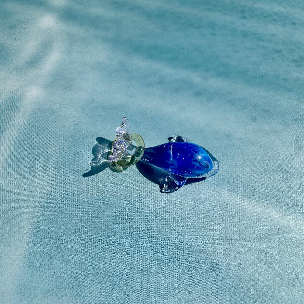LuminaGlaze 3D Dreamy Purple Translucent Glass Whale, Handmade Ornament & Pendant (Chain Not Included), Ocean Style DIY Decor – product image 1